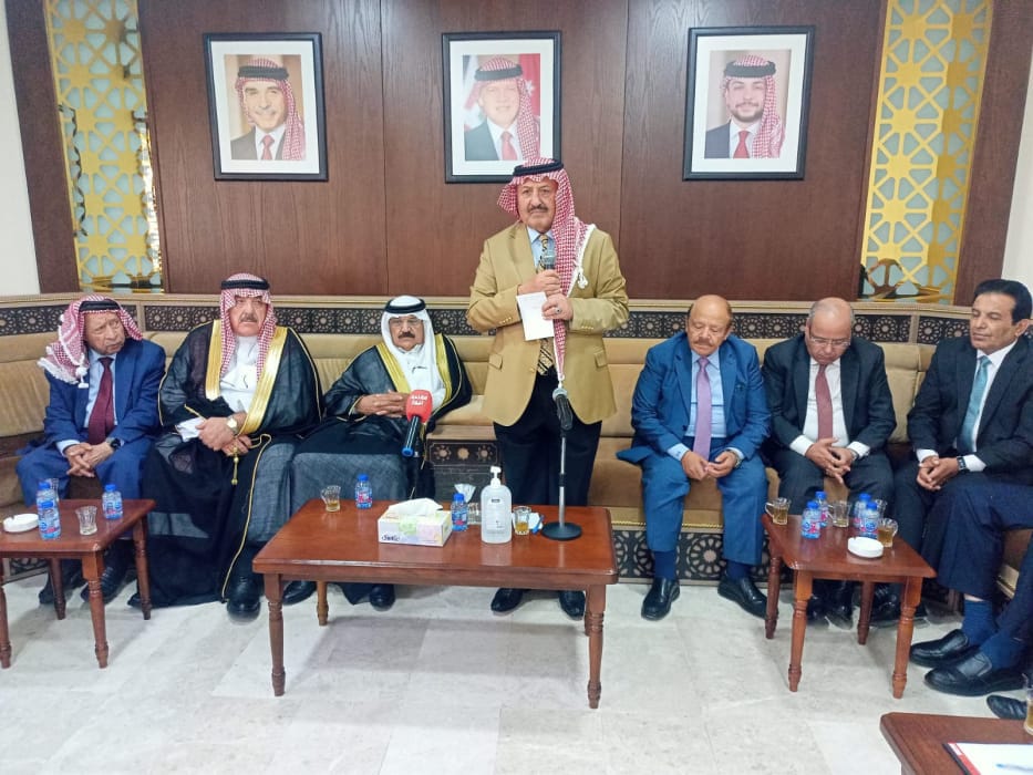مستشار جلالة الملك لشؤون العشائر يلتقي شيوخ ووجهاء وأبناء محافظات الشمال لبحث تطوير الجلوة العشائرية