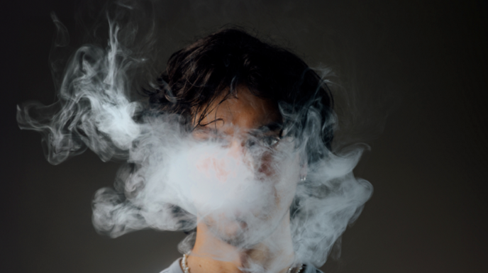 جدل لا ينتهي حول السجائر الإلكترونية وخطر السرطان