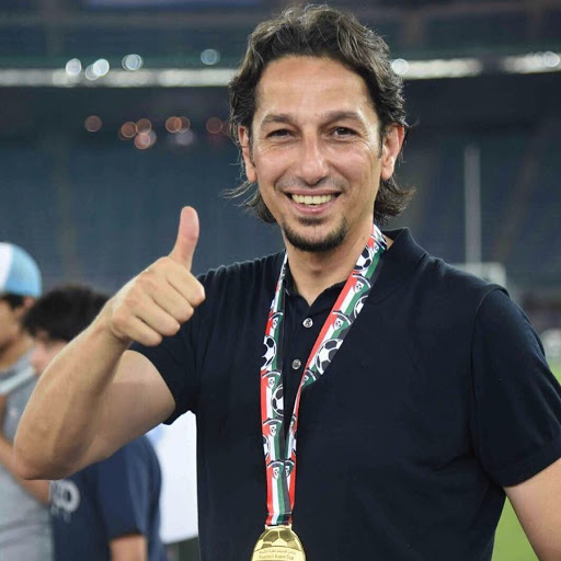 الكابتن عبد الله أبو زمع  ..  كل عام وانت بالف خير 