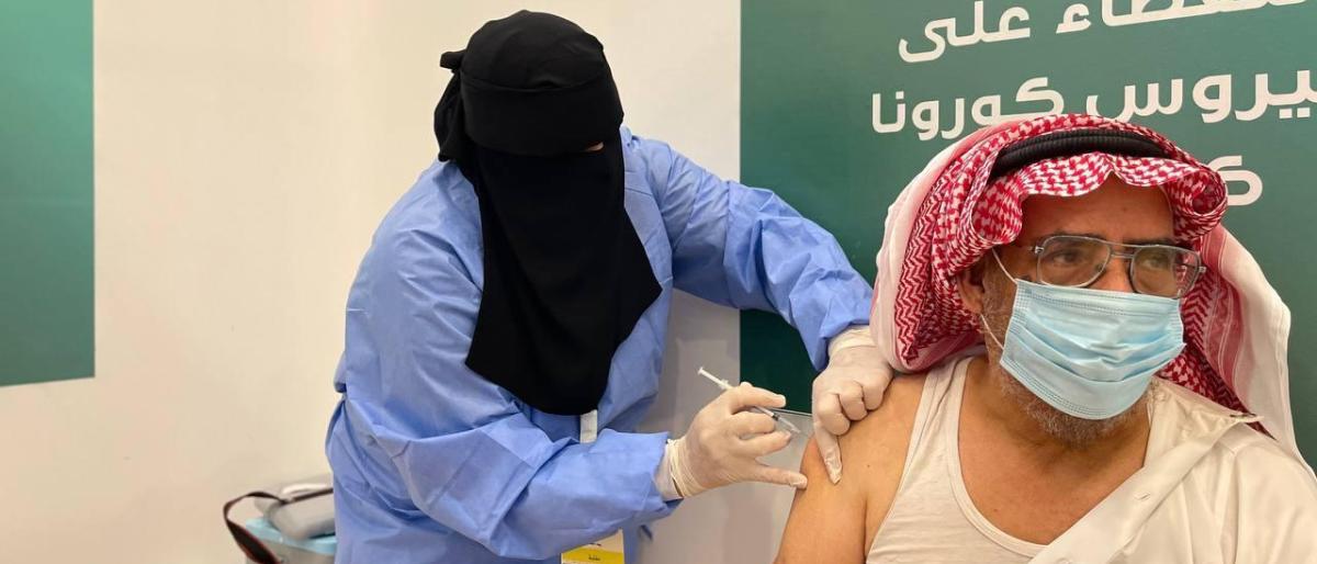 الجرعة الثالثة شرط لدخول الأسواق والمراكز التجارية بالسعودية