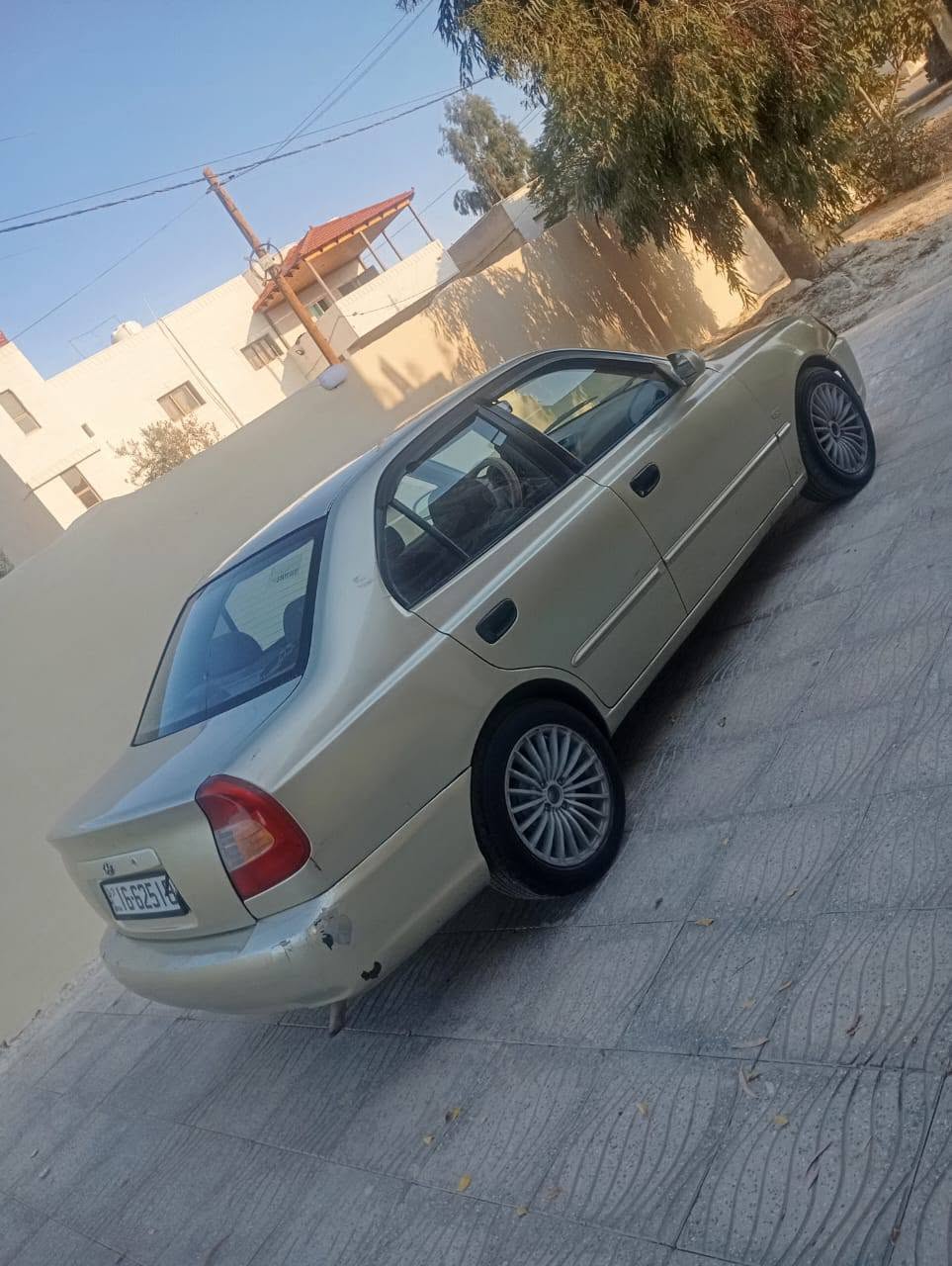 هونداي فيرنا موديل 99 للبيع