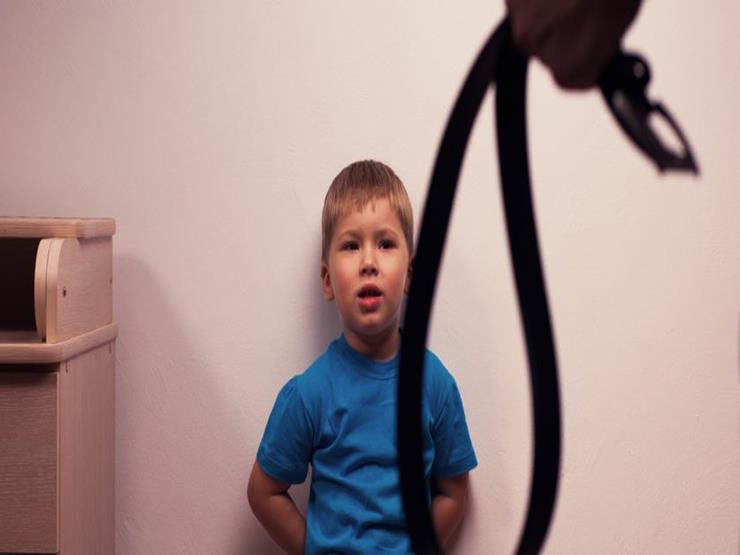 تفسير رؤية ضرب الابن