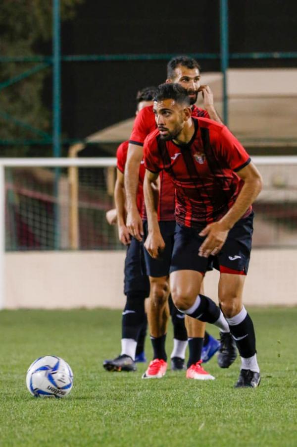 لاعب المنتخب خير الله يشارك في مباراة نيبال رغم وفاة طفله