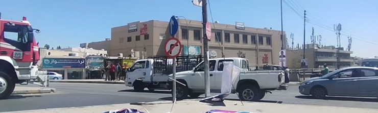 بالفيديو  ..  حادث سير عنيف على جسر ابو علندا 
