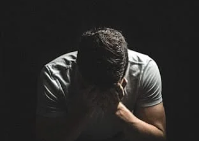 كيف أتجاوز شعور الضياع والضعف وأتخلص من المشاعر السلبية