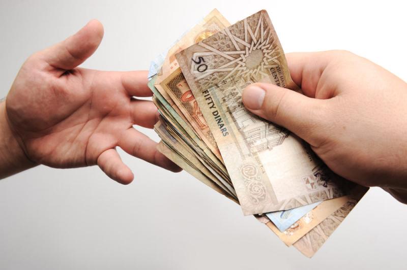 هام بشأن أجور المعلمات في المدارس الخاصة 