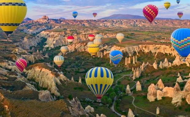 بالصور .. نشاطات سياحية: ركوب المنطاد في هذه العناوين