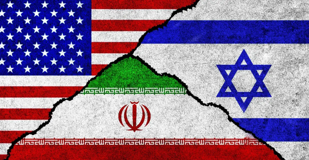 رئيس البرلمان الإيراني: ترمب خدعه نتنياهو وبدأ الحرب وهو الآن يتصرف تحت سيطرته