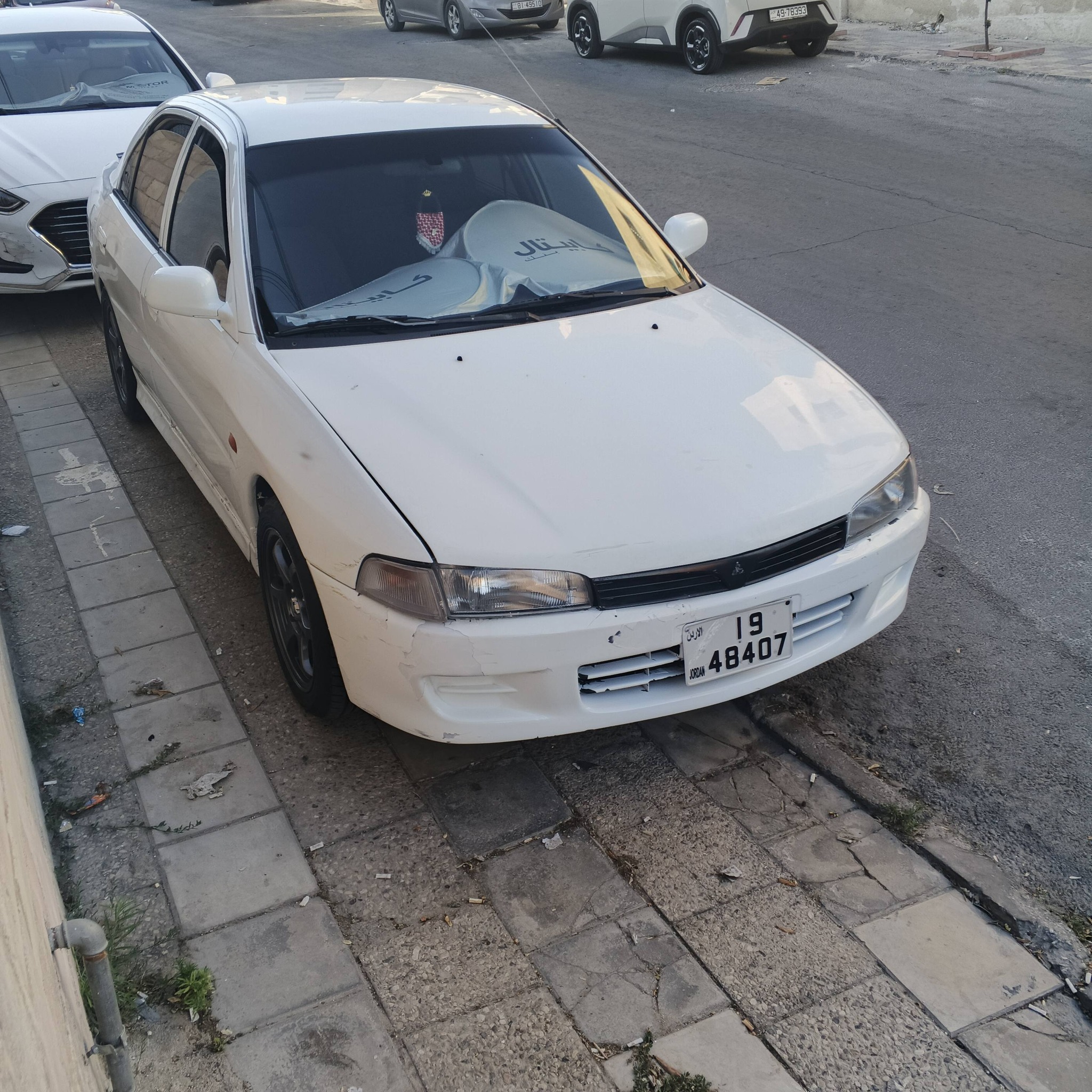 ميتسوبيشي لانسر 98 للبيع 