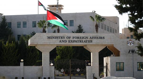 الأردن يدين استهداف منشآت مدنية في السودان