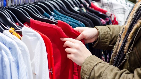 حماية المستهلك توجه نصيحة للمواطنين عند شراء ملابس العيد