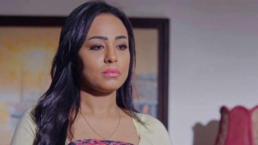 فنانة شهيرة ترفع قضية «أولى من نوعها»: نفسي طليقي يشوف ابنه