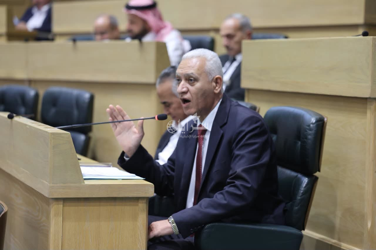 النائب العموش: الموافقة على تجديد إجازات الأطباء والممرضين للعمل خارج المملكة