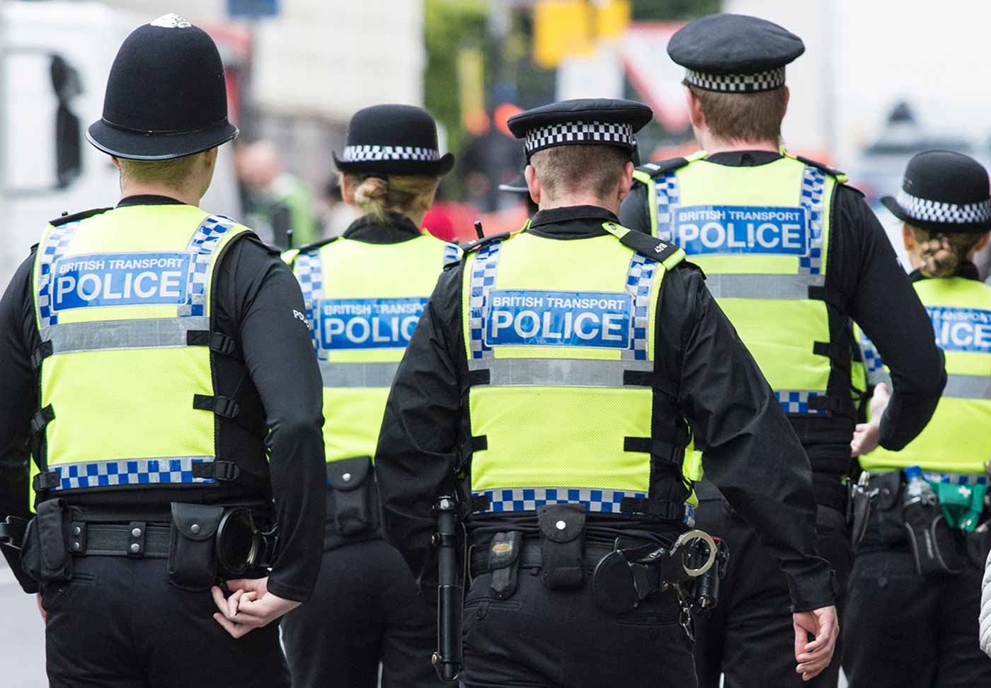 إدانة ضابط شرطة بريطاني بالانتماء إلى جماعة إرهابية محظورة
