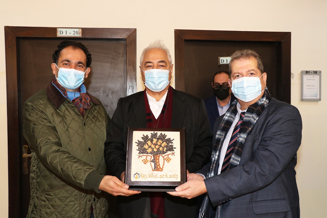 برعاية وزير الزراعة جامعة عمان العربية تحتفل بيوم الشجرة