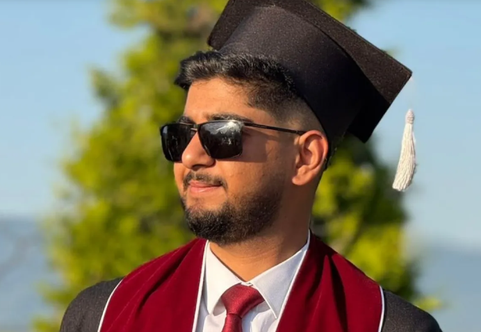الدكتور حمزة عاطف المجالي  ..  مبروك التخرج