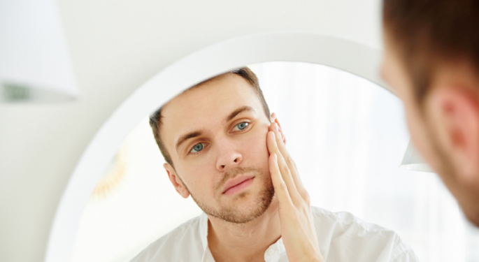 تحذير للرجال ..  مخاطر صحية خفية في أدوات الحلاقة الشائعة