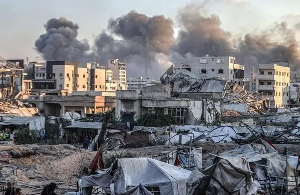 غارة إسرائيلية داخل الخط الأصفر شرقي مخيم البريج