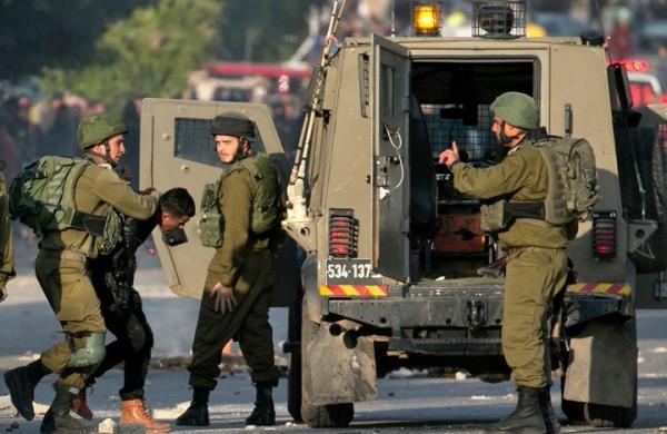 الاحتلال ينفذ حملة اعتقالات في الضفة والقدس