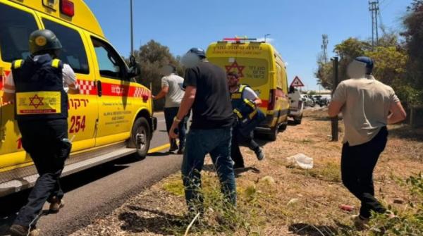 قتيل و 6 جرحى بإطلاق نار في مواقع عدة وسط "إسرائيل"