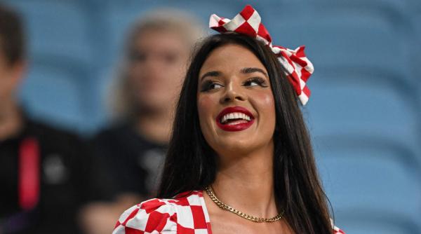 تقارير صحفية: منع ملكة جمال كرواتيا من حضور مباريات كأس العالم