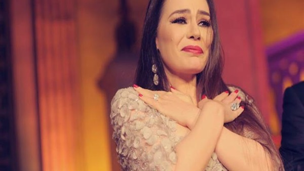تفاصيل رجوع النجوم الكبار إلى خشبة المسرح
