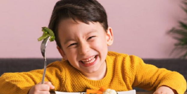 دراسة: الأطفال النباتيون أقصر وأنحف من أقرانهم