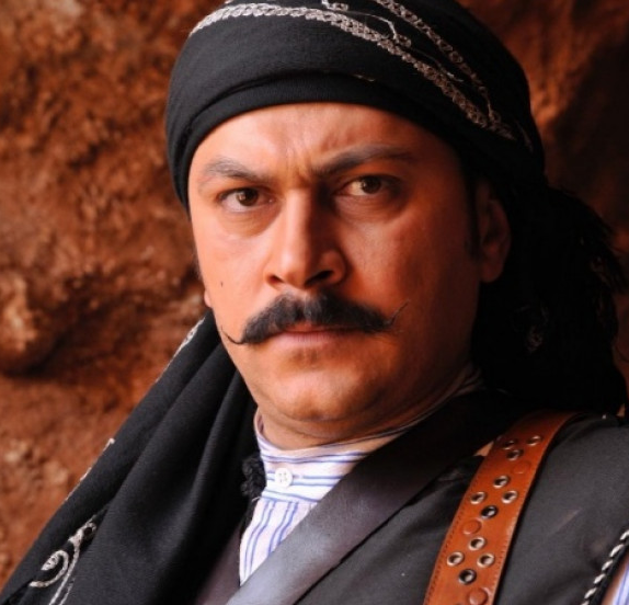 صادم  .. بعد غيابه عن التمثيل لمدة أربع سنوات  .. هكذا اصبح شكل معتز