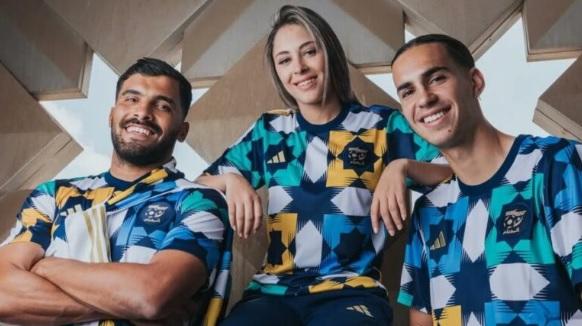 المغرب يوجه إنذارًا لـ (أديداس) بسبب قميص المنتخب
