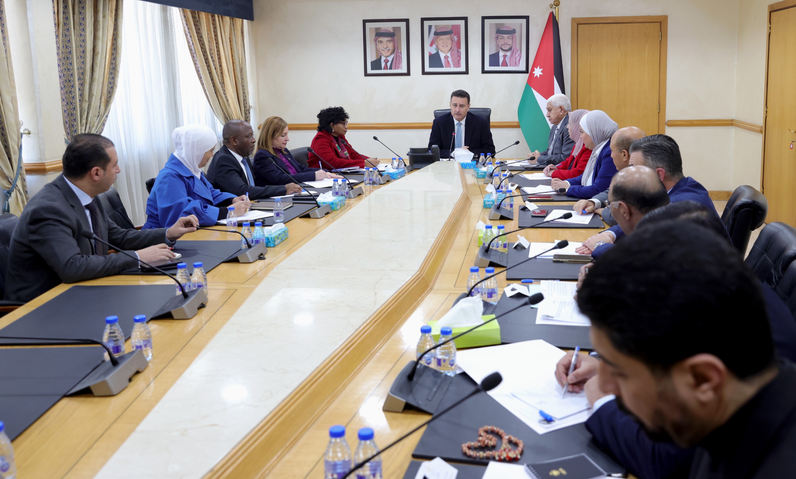 الصفدي وسفيرة جنوب إفريقيا: فلسطين قضيتنا ومبادئ مانديلا تتجلى اليوم في محاكمة المحتل أمام العدل الدولية