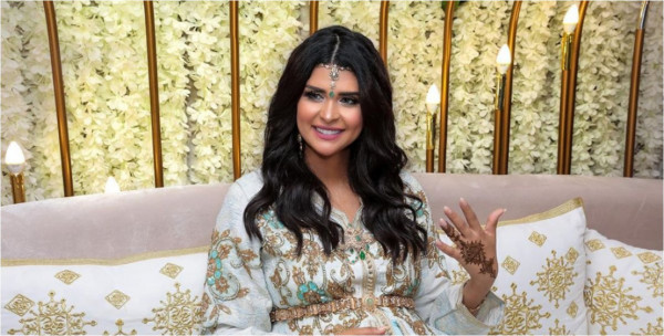 سلمى رشيد تضعُ مولودها الأوّل ..  وتختارُ له هذا الاسم الغريب   ..  فيديو