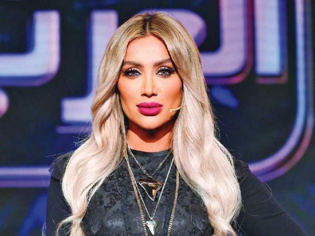 "سعر التذكرة بـ 500 دينار" ..  حفل مرتقب لمايا دياب في عمّان يثير الجدل بالسماح للحضور بشرب الخمور ولبس الأسود