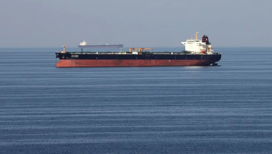 "وول ستريت" تحذر: الحرب مع إيران قد تشعل أزمة طاقة طويلة الأمد