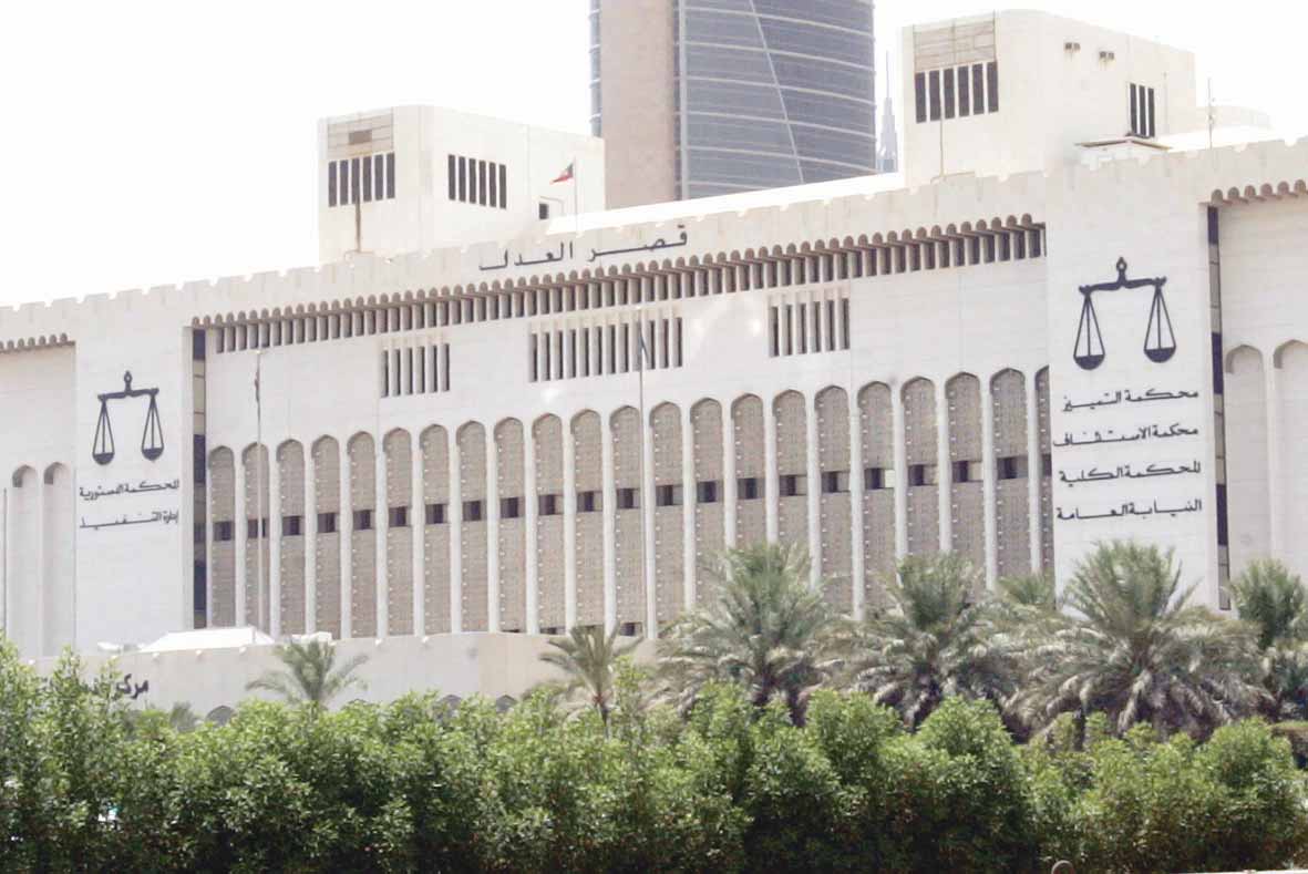  بعد أن حبستها في المرحاض لـ5 سنوات ..  الحكم بـ"المؤبد" لقاتلة ابنتها في الكويت