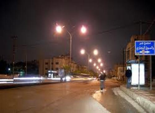 اخلاء مجمع الحسيني  بشارع عبد الله غوشة بعد انتشار رائحة غاز قوية  و وقوع اصابتين " تحديث "