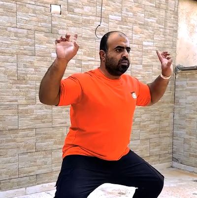 الكابتن لؤي العبادي: "بدأت الكونغ فو عام 2003 ..  وبتحدى أي حدا عنده قوة بدنية يضربني ويحركني سانتي" - فيديو