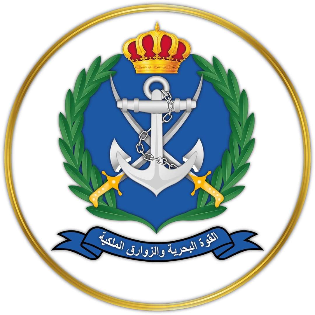 القوة البحرية تنقذ 19 سائحاً من الغرق في العقبة