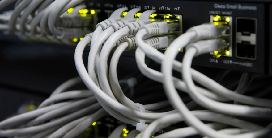 "تحذير أمني عاجل" ..  دعوة لإعادة تشغيل أجهزة الراوتر