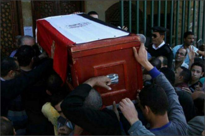 بالفيديو والصور .. جنازة شادية وسط حشد ودعها بالدعاء والدموع