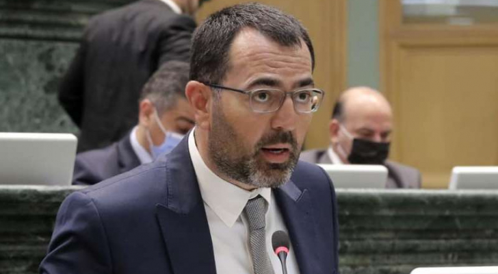 النائب العتوم لـ "سرايا": "إبقاء السفراء الثلاثة مستفز ..  وإلغاء اتفاقية السلام "قرع" لطبول الحرب"