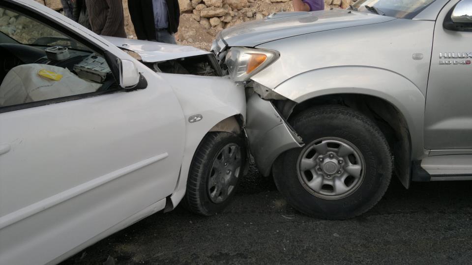إصابة (4) أشخاص بحادث تدهور في  مادبا