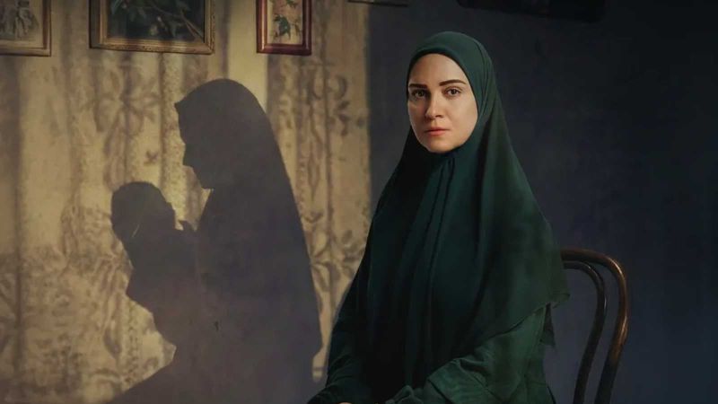 مسلسل "حكاية نرجس" ..  رحمة رياض تغني تتر المسلسل لريهام عبد الغفور