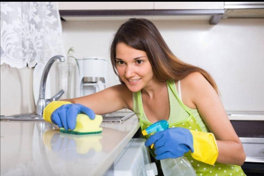  أخطاء فادحة تجعل مهمة تنظيف المنزل غاية في الصعوبة 
