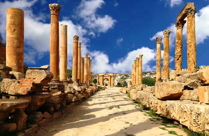 استعداد الاردن لموسم صيفي واعد مع تحسن الحركة السياحية