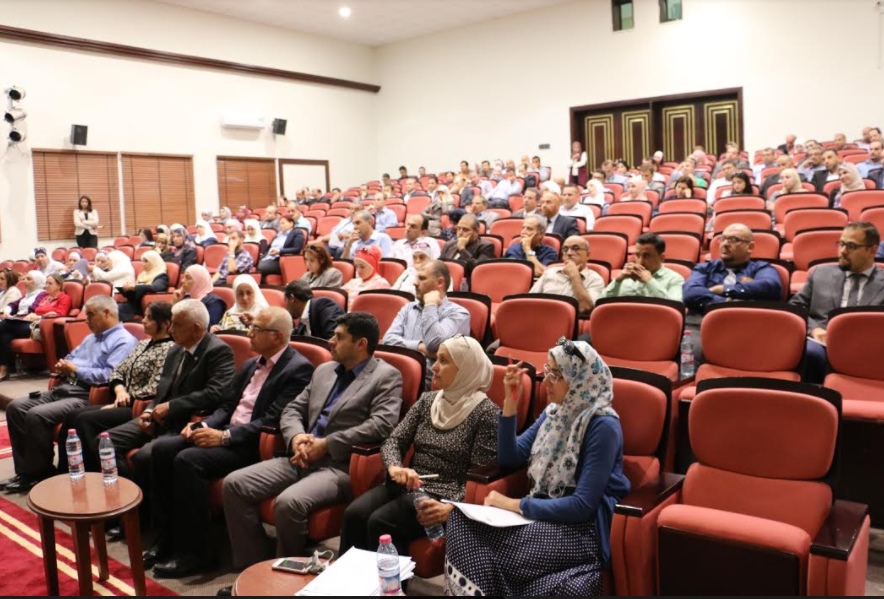 ورشة عمل حول " مصفوفات مخرجات التعلم للبرامج والمواد الدراسية" في جامعة الزيتونة الأردنية