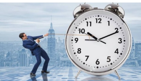 مجلس الوزراء المصري يعلن بدء التوقيت الشتوي نهاية الشهر الجاري