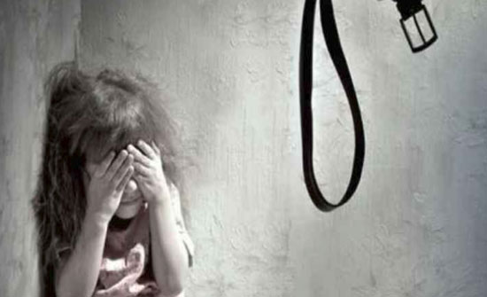 عمان: حماية الأسرة تنقذ طفلة في السادسة من عمرها بعد تعرضها للضرب من قبل ذويها  .. تفاصيل