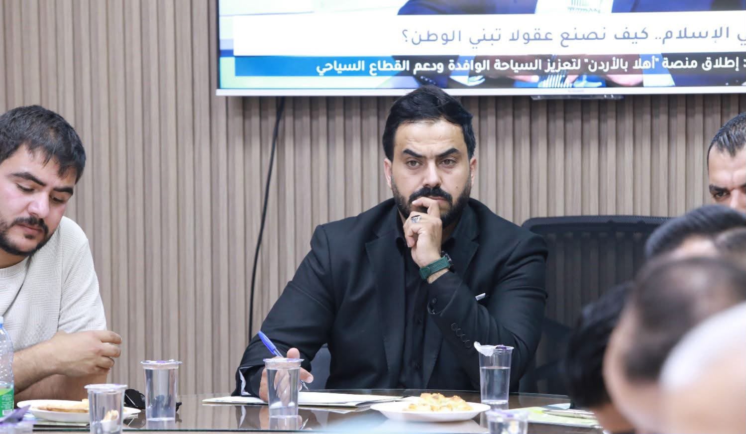 حزب الاتحاد الوطني الأردني يثمّن توجه الجامعة الأردنية لتعزيز المشاركة الحزبية لدى الطلبة