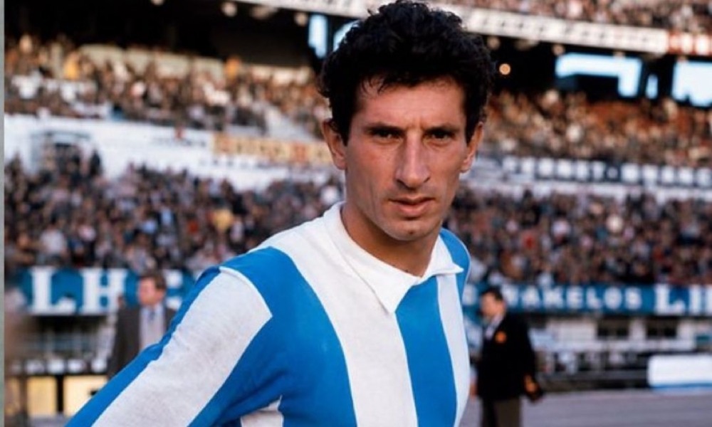 وفاة قائد منتخب الأرجنتين السابق راتين عن 89 عاما