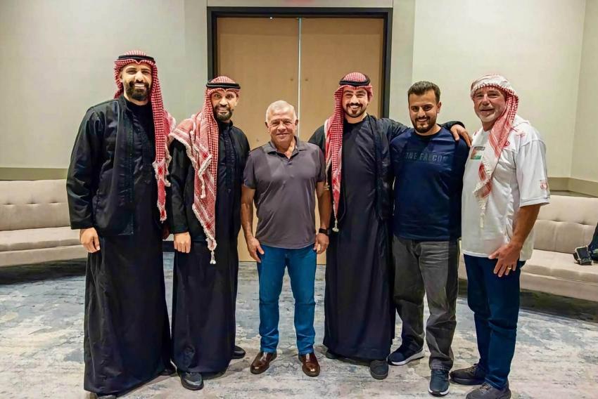 الملك يلتقي مؤثرين أردنيين رافقوا "النشامى" في مشوار المونديال